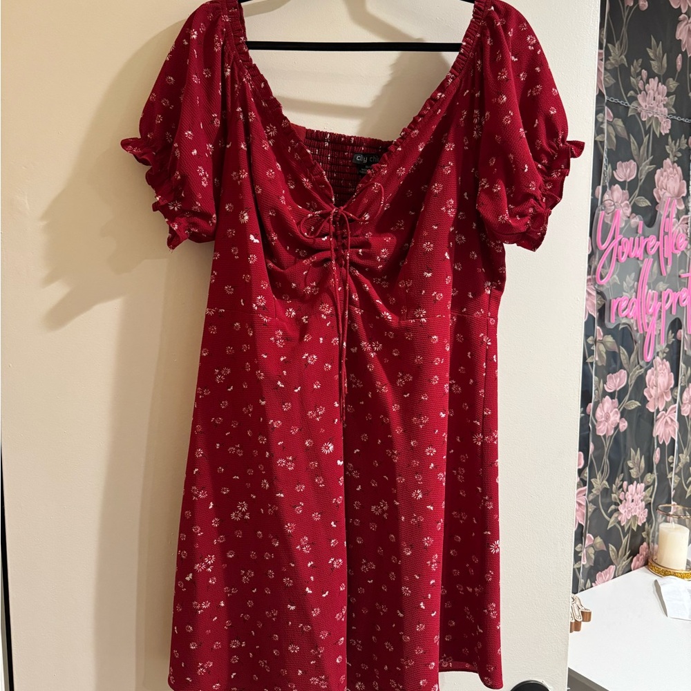 Plus Size - Red Floral Dress with Puff Sleeves